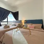 Kepong Luxury 3 Room 3-11 Pax 3 Min To Desa Park