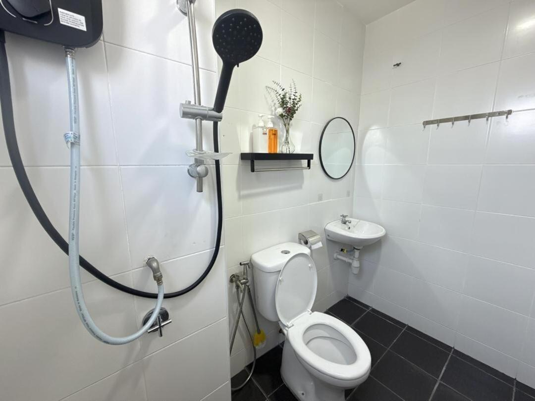 Kepong Luxury 3 3-11 Pax 3 Min To Desa Park Pangsapuri *
